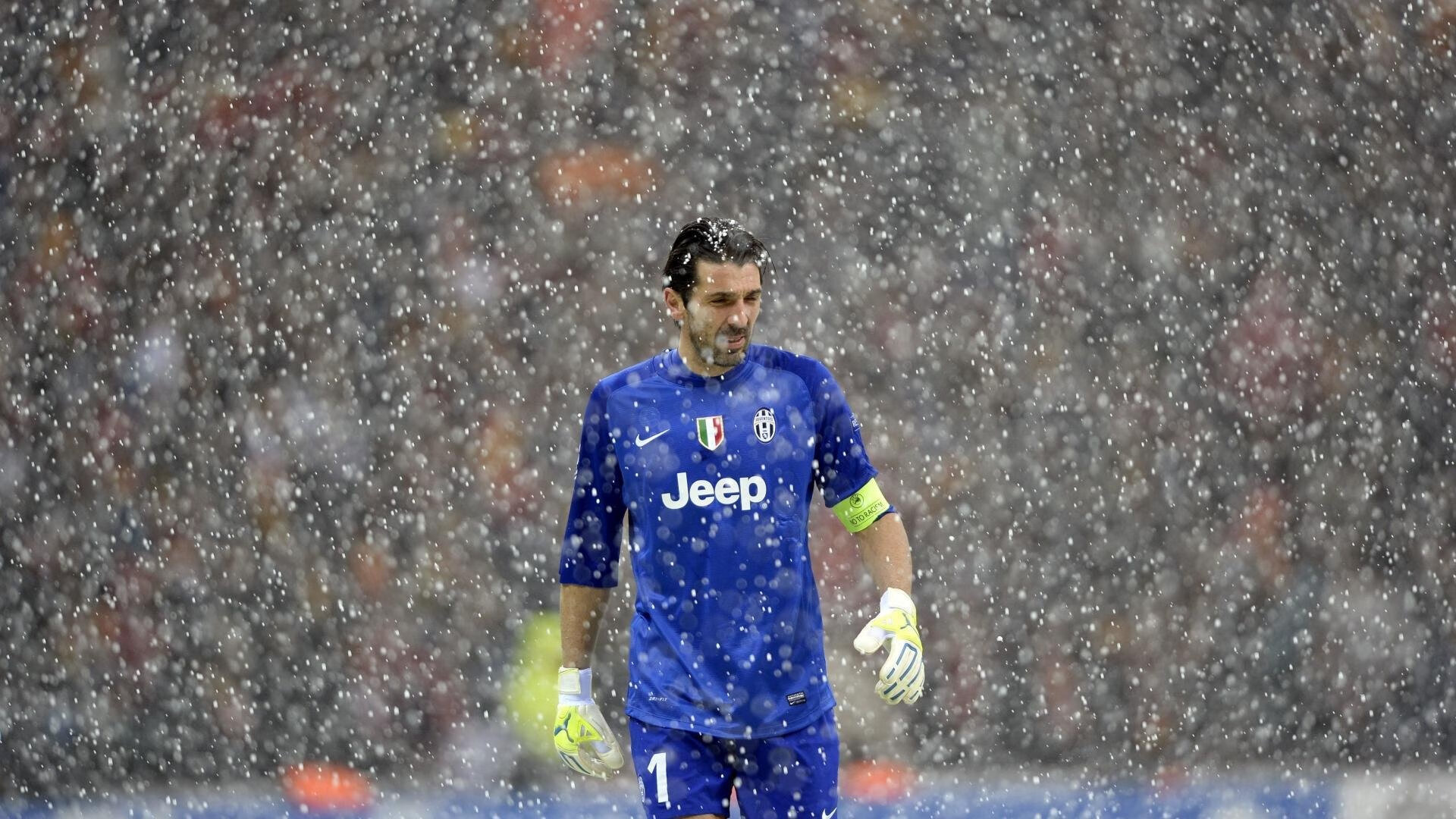 熊猫体育世界杯2026-F1新赛季揭幕战焦点战，赛场之外的速度对决，威尔士如何击败加纳？